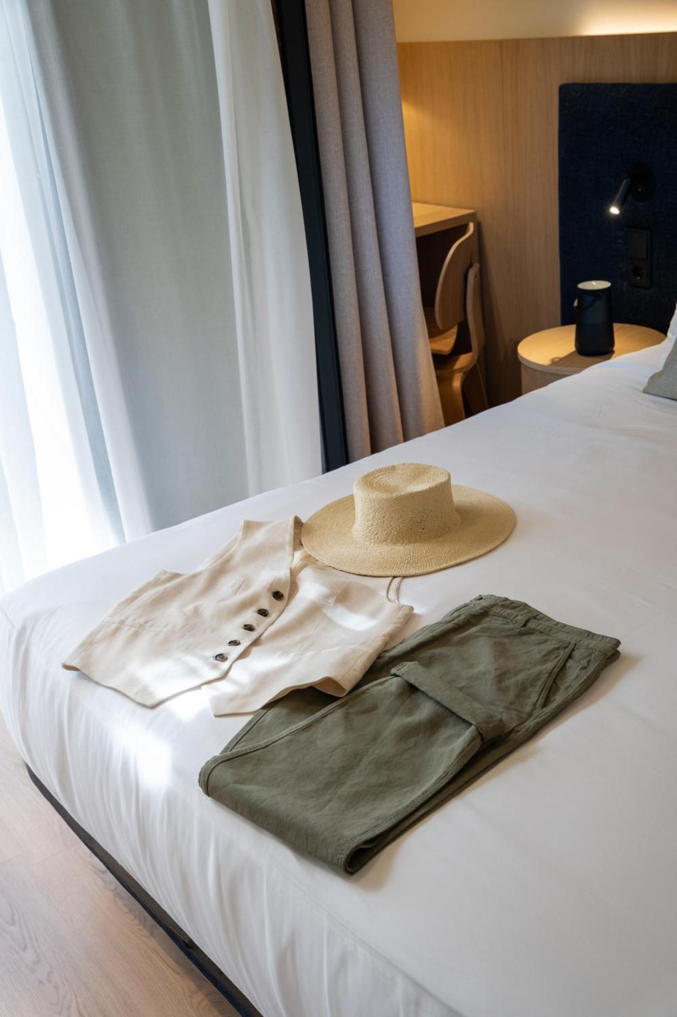 Deluxe Double Room Balcony