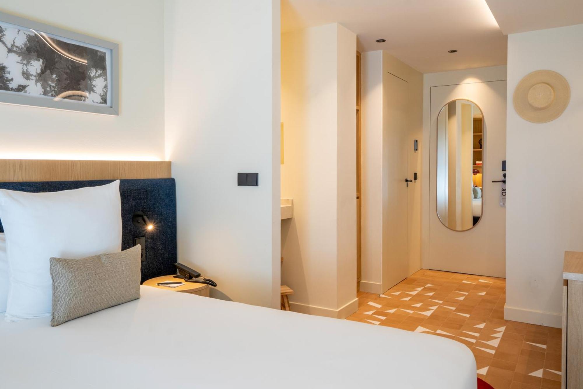 Deluxe Double Room Balcony